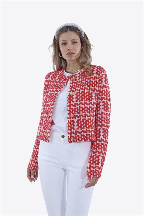 camicia su giacca chanel|THE CHANEL JACKET SPRING.